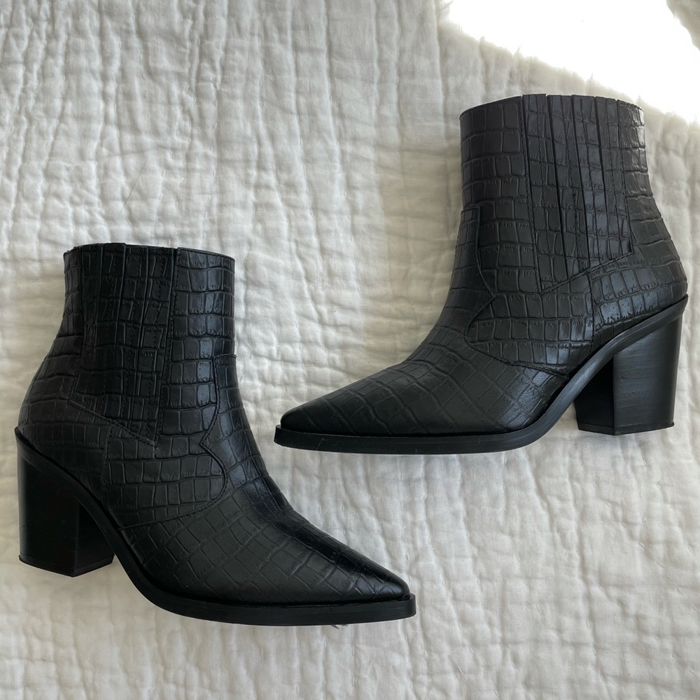 Blondo Waterproof Boots b7120 style